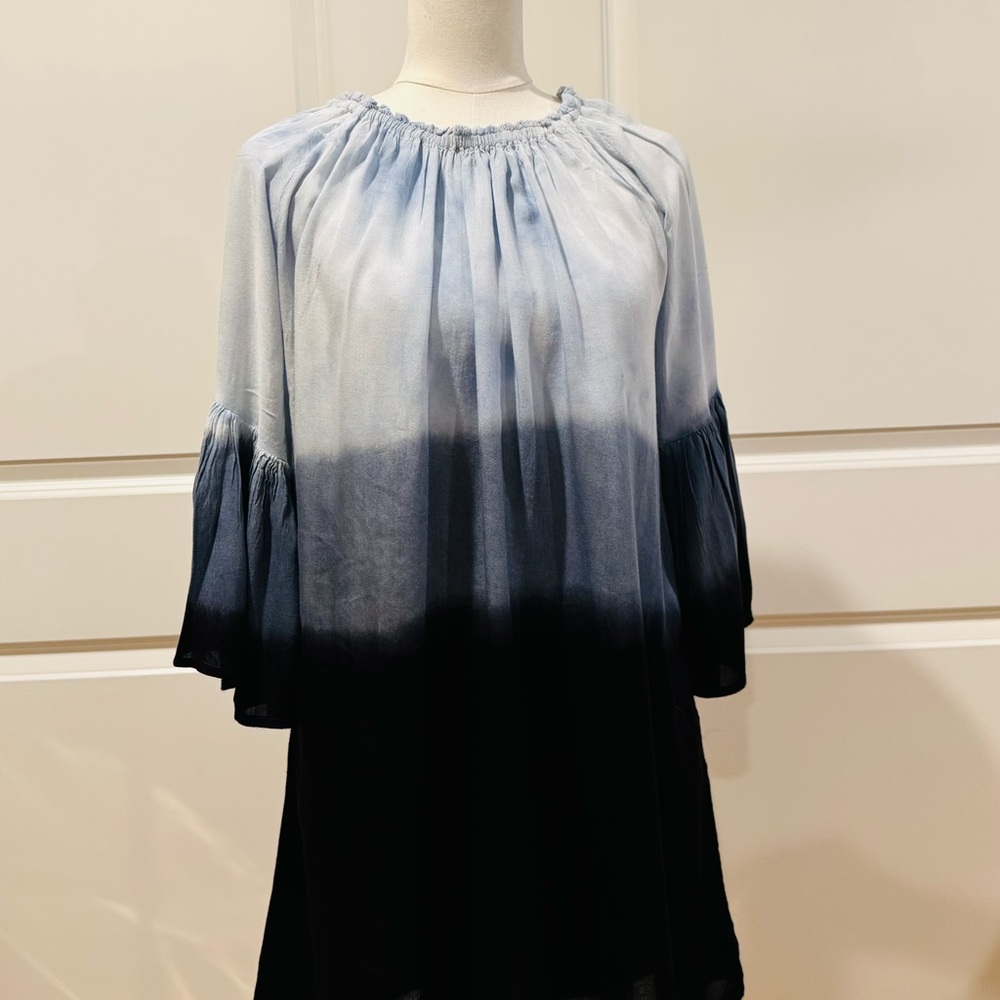 Elegant Ombre Blue Dress